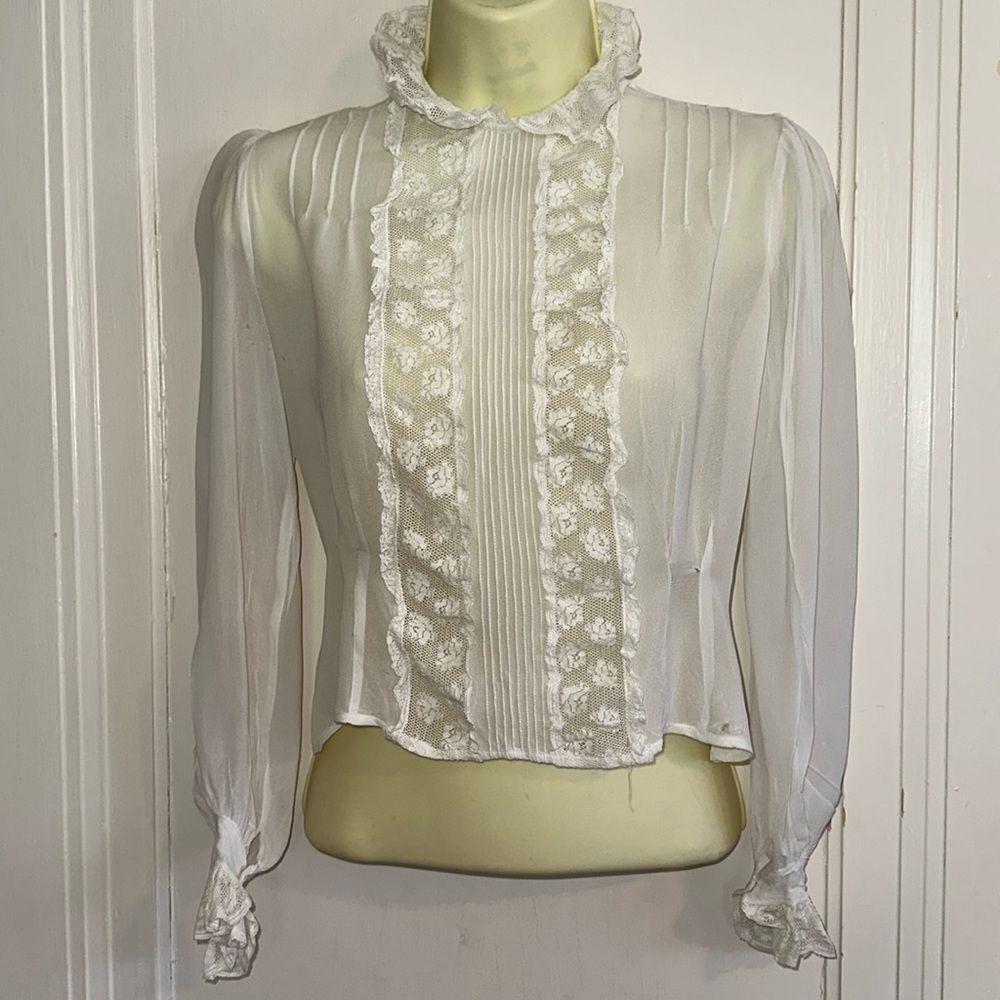 Antique/vintage white chiffon‎ semi sheer long sleeve blouse with lace & pleats